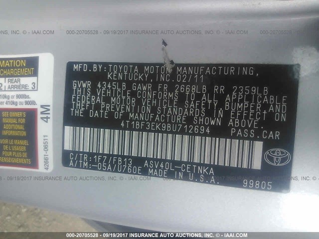 4T1BF3EK9BU712694 - 2011 TOYOTA CAMRY SE/LE/XLE SILVER photo 9