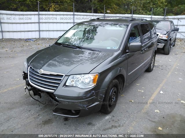 2A4RR5DX8AR207237 - 2010 CHRYSLER TOWN & COUNTRY TOURING GRAY photo 2