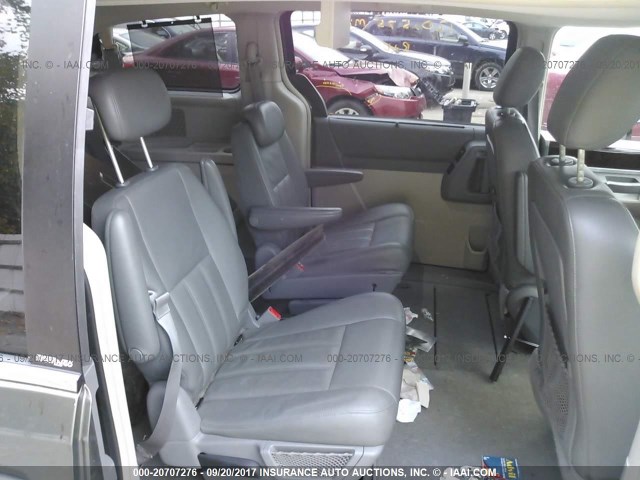 2A4RR5DX8AR207237 - 2010 CHRYSLER TOWN & COUNTRY TOURING GRAY photo 8