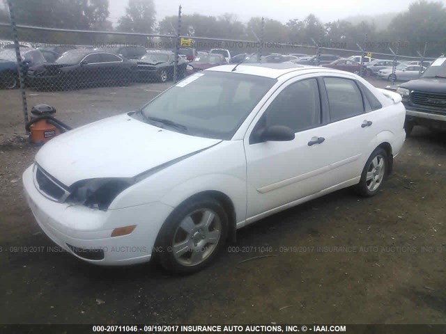 1FAFP34N17W216918 - 2007 FORD FOCUS ZX4/S/SE/SES 白色 照片 2