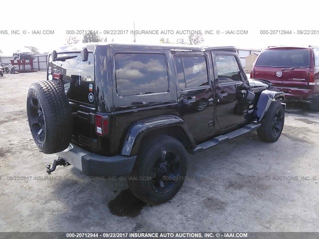 1C4HJWEG0CL185369 - 2012 JEEP WRANGLER UNLIMITE SAHARA BLACK photo 4