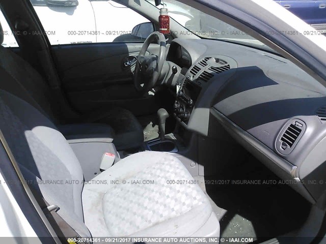 1G1ZT54865F333540 - 2005 CHEVROLET MALIBU LS თეთრი ფოტო 5