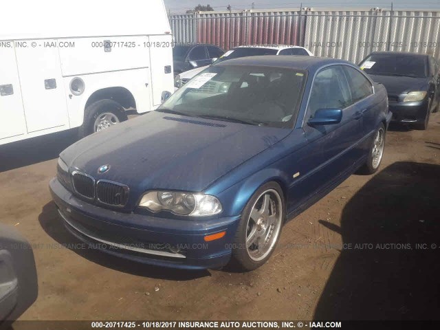 WBABN53471JU23897 - 2001 BMW 330 CI BLUE photo 2