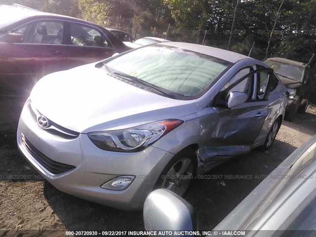 5NPDH4AE5DH453485 - 2013 HYUNDAI ELANTRA GLS/LIMITED SILVER photo 2