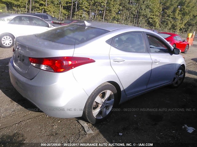 5NPDH4AE5DH453485 - 2013 HYUNDAI ELANTRA GLS/LIMITED SILVER photo 4