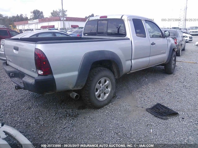5TEUX42N96Z168502 - 2006 TOYOTA TACOMA ACCESS CAB SILVER photo 4