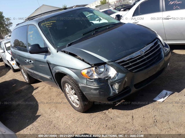 2A4GP54L37R281992 - 2007 CHRYSLER TOWN & COUNTRY TOURING GREEN photo 1