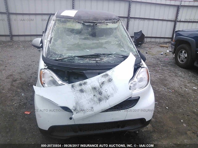 WMEEJ3BA2EK775083 - 2014 SMART FORTWO PURE/PASSION WHITE photo 6