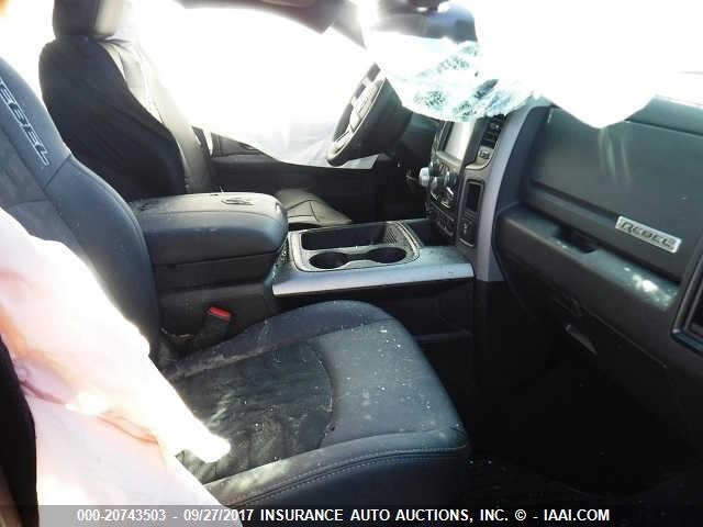 1C6RR7YT3HS711882 - 2017 RAM 1500 REBEL შავი ფოტო 5