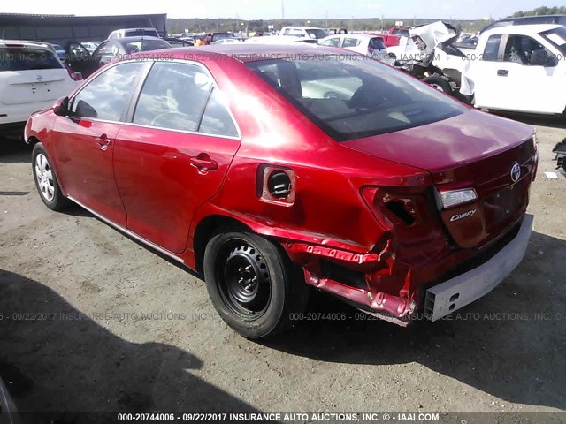 4T1BF1FK7CU591491 - 2012 TOYOTA CAMRY SE/LE/XLE RED photo 3