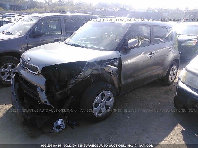 KNDJN2A27E7001596 - 2014 KIA SOUL GRAY photo 2