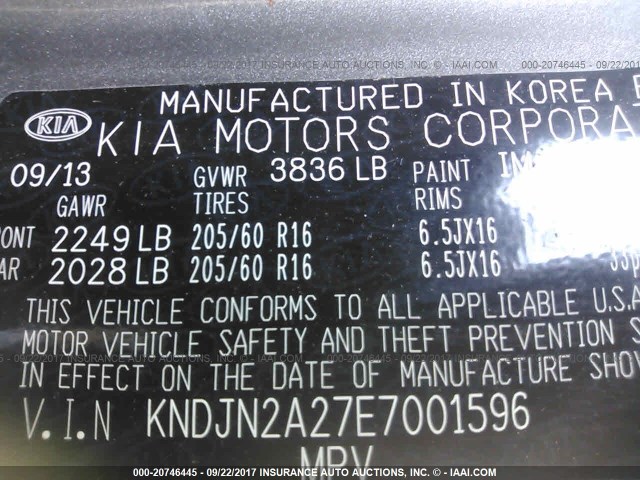 KNDJN2A27E7001596 - 2014 KIA SOUL GRAY photo 9