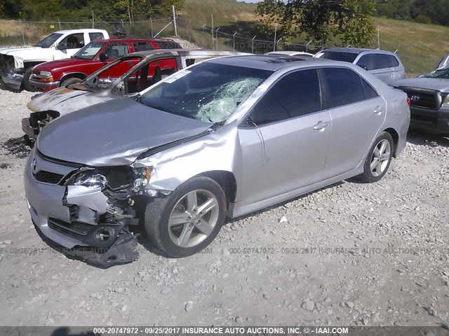 4T1BF1FK9CU504500 - 2012 TOYOTA CAMRY SE/LE/XLE SILVER photo 2