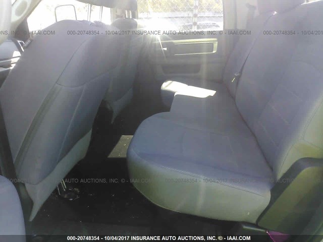 3C6UR5DLXGG138828 - 2016 RAM 2500 SLT SILVER photo 8