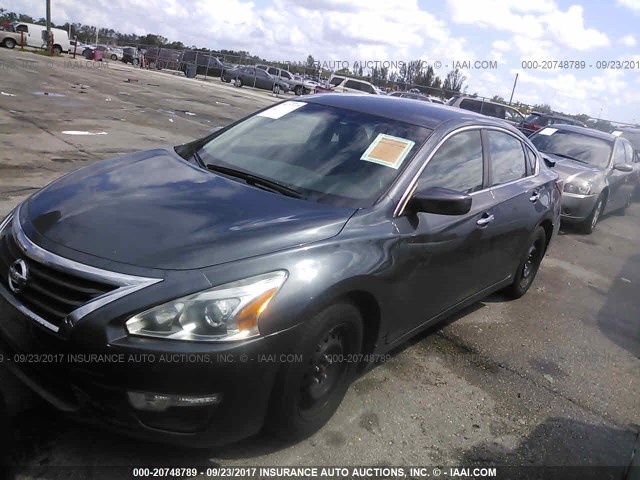 1N4AL3AP1DC909643 - 2013 NISSAN ALTIMA 2.5/S/SV/SL GRAY photo 2