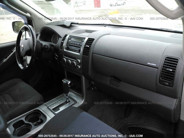 5N1AR18W67C636046 - 2007 NISSAN PATHFINDER LE/SE/XE GRAY photo 5