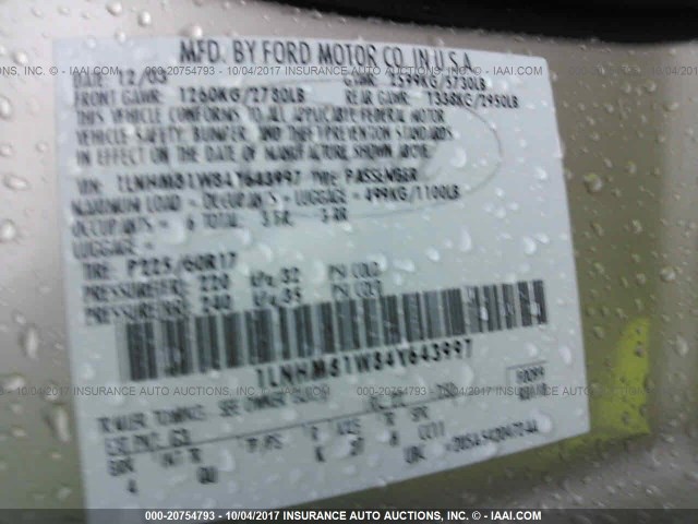 1LNHM81W84Y643997 - 2004 LINCOLN TOWN CAR EXECUTIVE/SIGNATURE GOLD photo 9