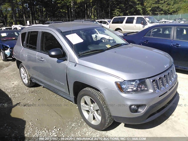 1C4NJCBA3GD567879 - 2016 JEEP COMPASS SPORT SILVER photo 1