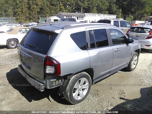 1C4NJCBA3GD567879 - 2016 JEEP COMPASS SPORT SILVER photo 4