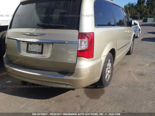 2A4RR5DG1BR694444 - 2011 CHRYSLER TOWN & COUNTRY TOURING GOLD photo 4