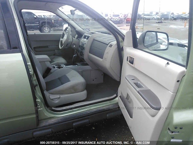 1FMCU49H98KD05445 - 2008 FORD ESCAPE HEV GREEN photo 5