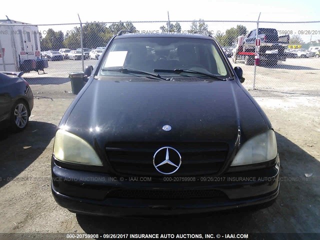 4JGAB54E3YA158142 - 2000 MERCEDES-BENZ ML 320 BLACK photo 6