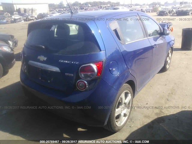 1G1JF6SB1D4142627 - 2013 CHEVROLET SONIC LTZ BLUE photo 4