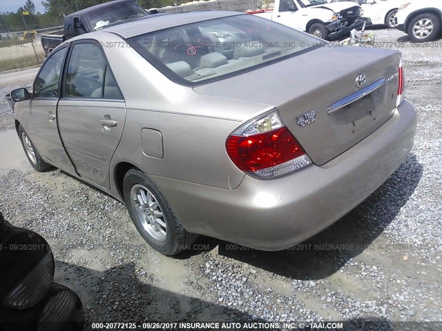 4T1BE32K46U711644 - 2006 TOYOTA CAMRY LE/XLE/SE ბეჟი ფოტო 3