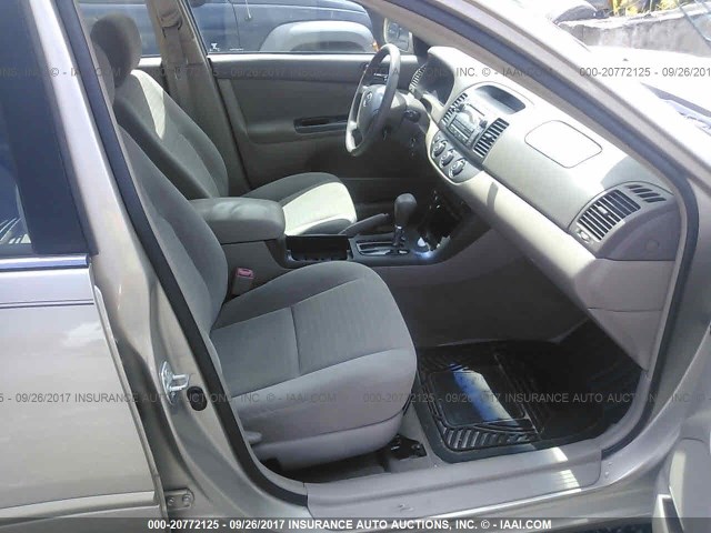 4T1BE32K46U711644 - 2006 TOYOTA CAMRY LE/XLE/SE ბეჟი ფოტო 5