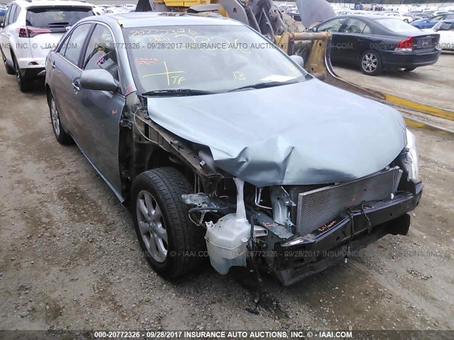 4T1BF3EK0BU765803 - 2011 TOYOTA CAMRY SE/LE/XLE მწვანე ფოტო 1