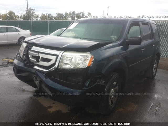 5FNYF4H22AB007114 - 2010 HONDA PILOT LX BLUE photo 2