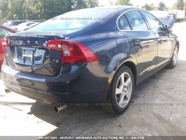 YV1612FS7D2177256 - 2013 VOLVO S60 T5 BLUE photo 4