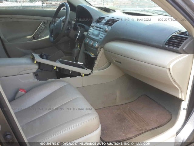 4T1BE46K67U549162 - 2007 TOYOTA CAMRY NEW GENERAT CE/LE/XLE/SE GRAY photo 5