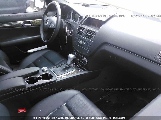 WDDGF56X78R038868 - 2008 MERCEDES-BENZ C 350 WHITE photo 5