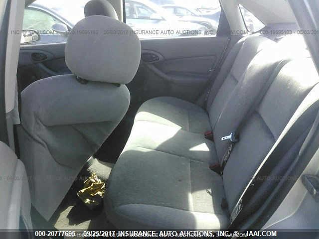 1FAFP33P21W332316 - 2001 FORD FOCUS LX GRAY photo 8