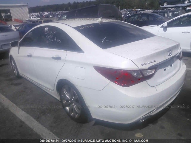 5NPEC4AB2CH446467 - 2012 HYUNDAI SONATA SE/LIMITED WHITE photo 3