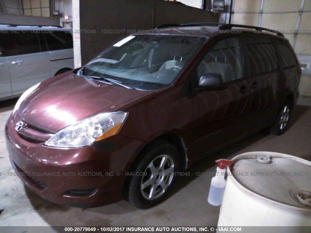 5TDZK23C79S243107 - 2009 TOYOTA SIENNA CE/LE MAROON photo 2