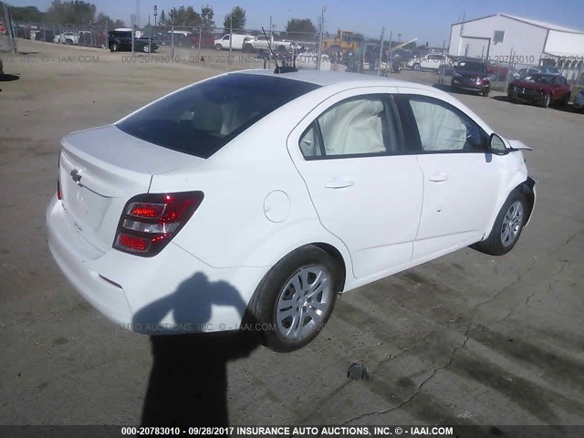 1G1JB5SH9H4160499 - 2017 CHEVROLET SONIC LS 白色 照片 4