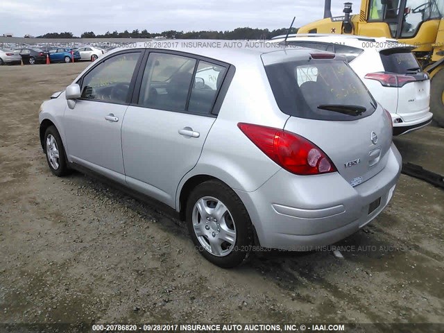 3N1BC13E67L373525 - 2007 NISSAN VERSA S/SL SILVER photo 3