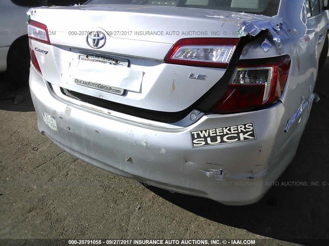4T4BF1FK1CR200681 - 2012 TOYOTA CAMRY SE/LE/XLE SILVER photo 6