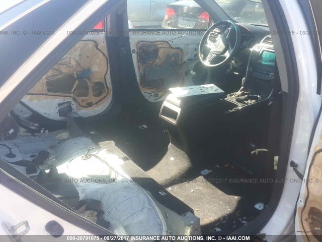 4T1BF1FK4FU029195 - 2015 TOYOTA CAMRY LE/XLE/SE/XSE 白色 照片 6
