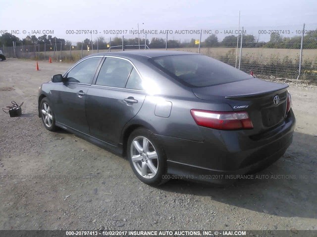 4T1BE46KX7U621352 - 2007 TOYOTA CAMRY NEW GENERAT CE/LE/XLE/SE GRAY photo 3