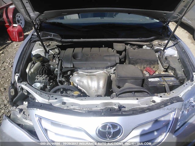 4T1BF3EK0BU140897 - 2011 TOYOTA CAMRY SE/LE/XLE SILVER photo 10