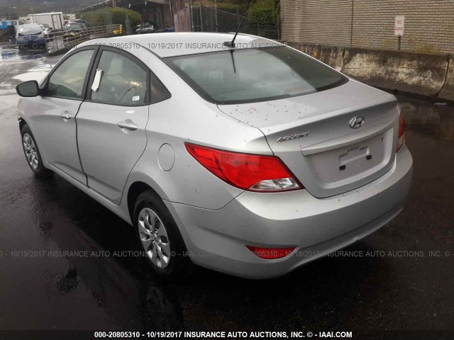 KMHCT4AE6HU207613 - 2017 HYUNDAI ACCENT SE SILVER photo 3