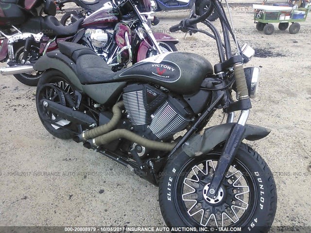 5VPLB36N8F3045580 - 2015 VICTORY MOTORCYCLES GUNNER Yaşıl foto 1