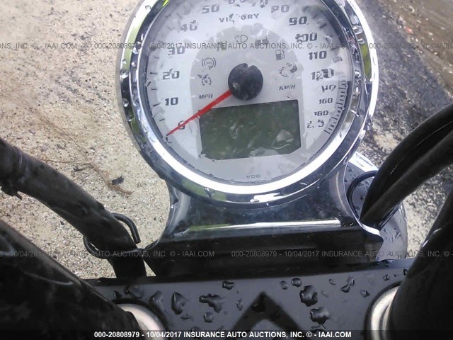 5VPLB36N8F3045580 - 2015 VICTORY MOTORCYCLES GUNNER Yaşıl foto 7