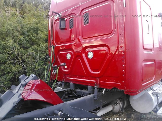 1FUJGLDRXBLAV6874 - 2011 FREIGHTLINER CASCADIA 125  Unknown photo 7