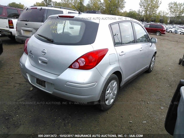 3N1BC1CP9BL450463 - 2011 NISSAN VERSA S/SL SILVER photo 4