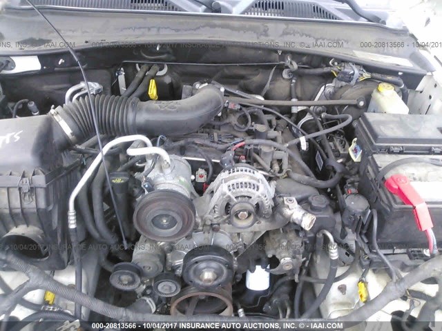 1J4PN2GK0AW103978 - 2010 JEEP LIBERTY SPORT 白色 照片 10