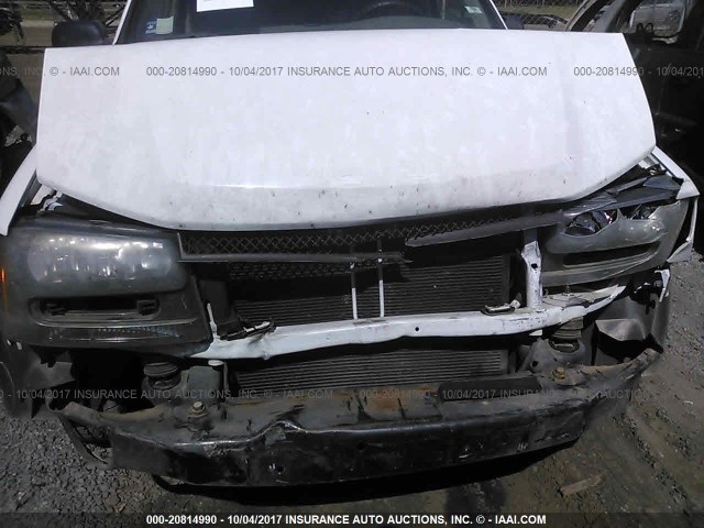 1GNDS13S462238131 - 2006 CHEVROLET TRAILBLAZER LS/LT WHITE photo 6